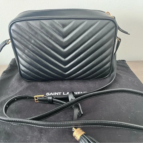 YSL Lou Camera Bag with tassel - Pristine condition. Like New! 💯 Authentic - Picture 2 of 11